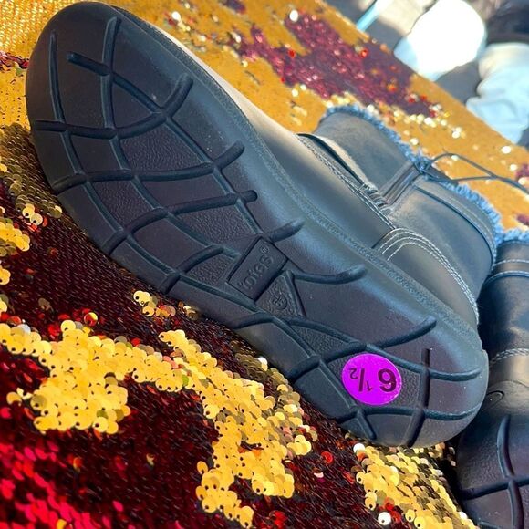 👢Totes boots - Picture 5 of 13